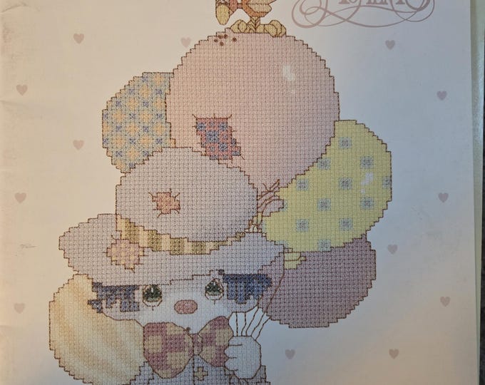 Gloria & Pat Precious Moments Book of Clowns Cross Stitch Pattern. FREE SHIPPING. Used Condition.