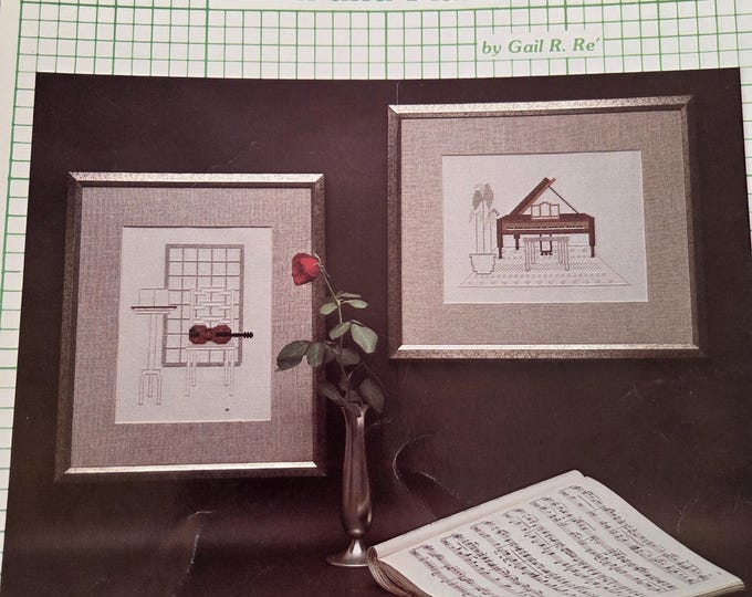 Graph Menagerie Violin and Piano Cross Stitch Pattern - FREE SHIPPING. Preowned Used Condition