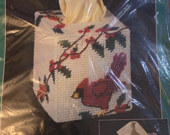 Bucilla Christmas Cardinal Boutique Tissue Box Cover Plastic Canvas Kit FREE SHIPPING. Older Good Condition.