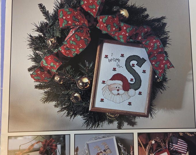 Leisure Arts Holiday Welcomes Cross Stitch Pattern. Free SHIPPING. Old Condition.