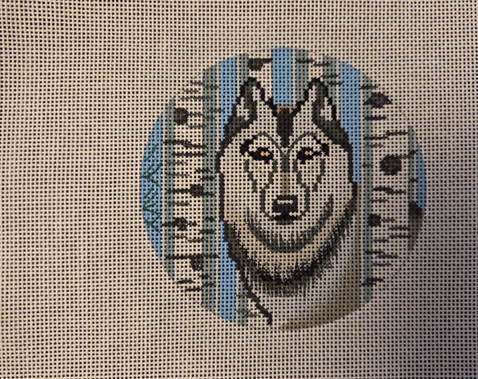 Alice Peterson Grey Wolf Needlepoint Canvas With Threads 18# 4" Round. Preowned Estate Sale Good Condition.