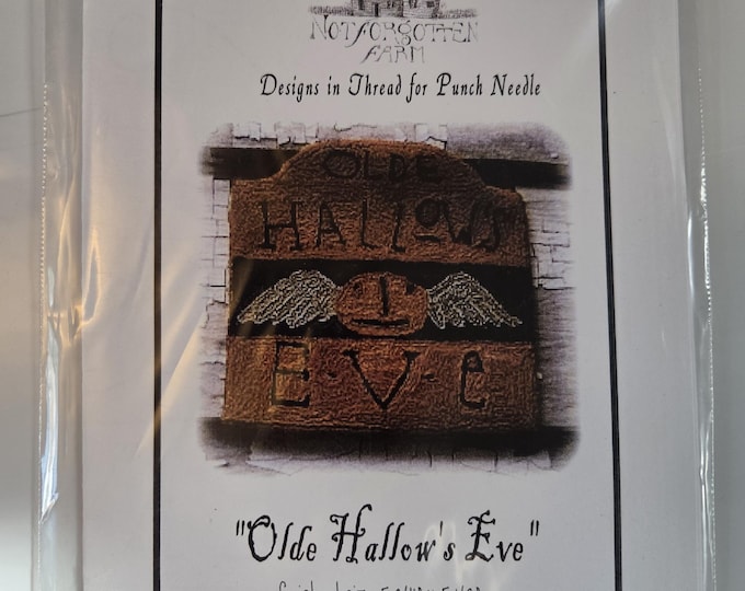 Notforgotten Farm Olde Hallows Eve Needlebook Punch Needle Pattern. Estate Sale Preowned Good Condition. Free SHIPPING.