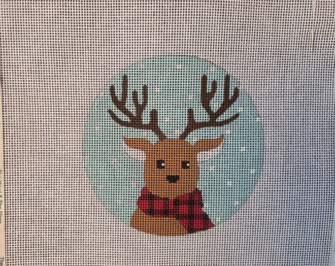 Alice Peterson Reindeer in Plaid Scarf Needlepoint Canvas With Threads 18# 4" Round. Preowned Estate Sale Like New Condition.