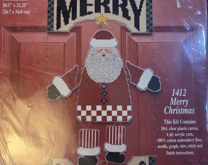 Janlynn Merry Christmas Santa Door Greeter Plastic Canvas Kit FREE SHIPPING. Preowned Good Condition.