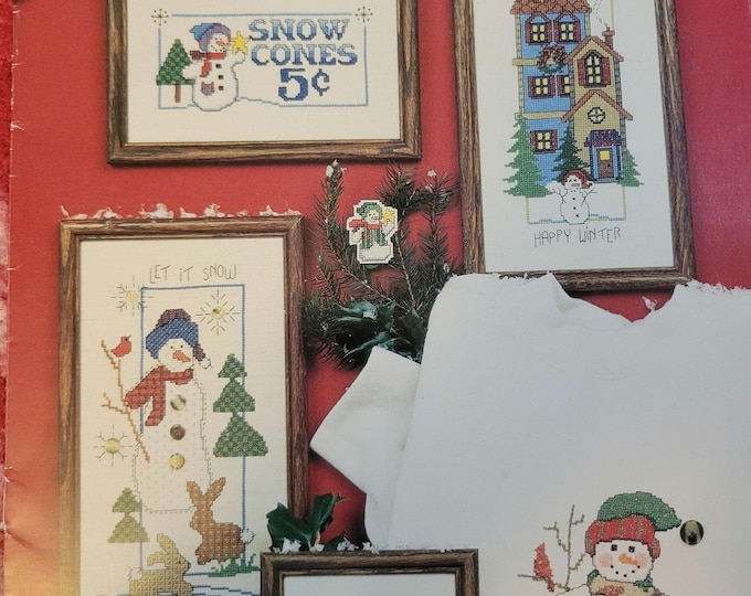 Vintage Merry Christmas Quickies Cross Stitch Pattern Book. FREE SHIPPING.