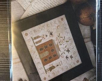 With Thy Needle & Thread Grateful, Thankful Blessed Cross Stitch Pattern. FREE SHIPPING. Estate Sale Preowned Good Condition.