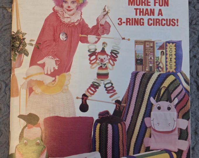 Annie's Pattern Club Number 43 Feb Mar 1987. FREE SHIPPING. Older Used Condition. Does Not Have Pattern Insert.