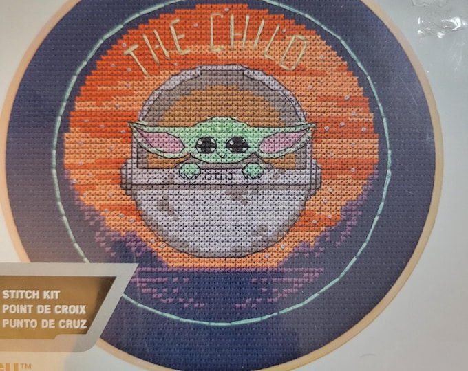 Disney Star Wars Mandalorian Grogu Cross Cross Stitch Kit. FREE SHIPPING. Good Condition.