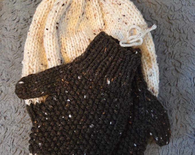 Handmade knit HEDGEHOG Kids Hat Size Medium (ages 8 to 10) plus mittens. Acrylic Yarn. FREE Shipping.