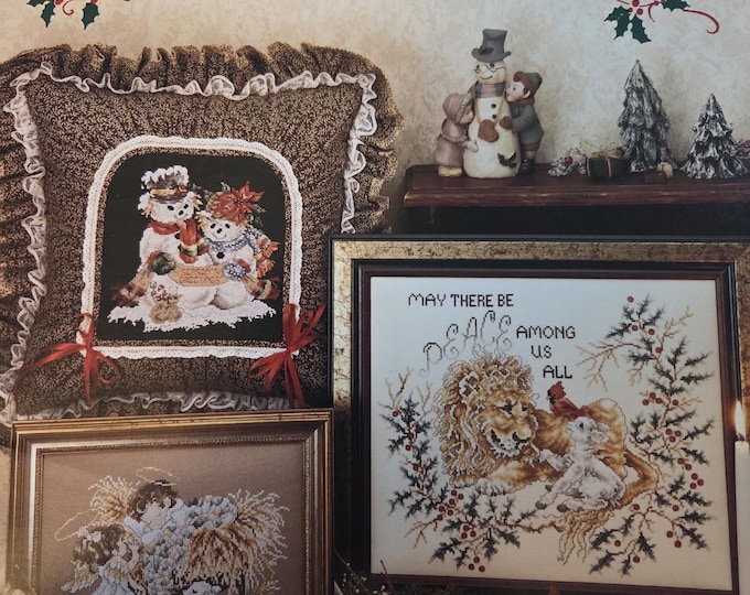 Stoney Creek Tidings of Joy Cross Stitch Pattern. FREE SHIPPING. Used Condition.