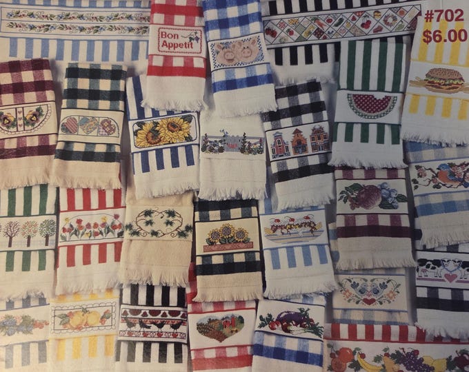 Jeanette Crews Giftables Kitchen Towels Cross Stitch Pattern. FREE SHIPPING. Used Condition.