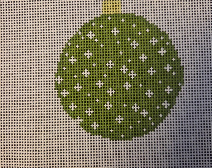 Pippin Green Snowflake Bauble Needlepoint Canvas 13# 3.5" Round Preowned Estate Sale Like New Condition. Free Shipping.