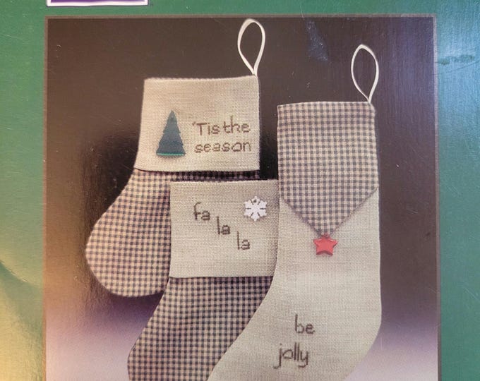 Twisted Threads Tis The Season Cross Stitch Pattern. FREE SHIPPING.