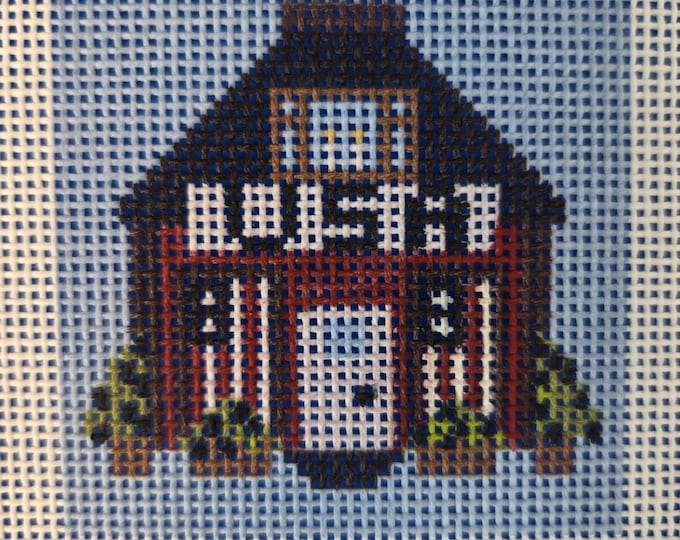 Mini USA House 18 Mesh Needlepoint Canvas Finished Size 3.5" New Condition. Free Shipping.