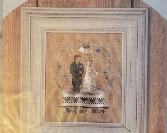 Bent Creek Wedding Globe Cross Stitch Pattern. Free Shipping. Good Condition.