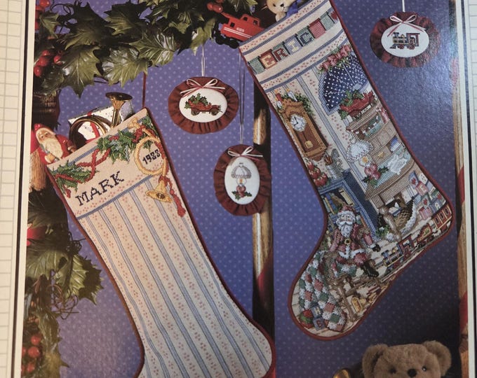 Cross Stitch and Country Crafts Magazine Jul/Aug 88. FREE SHIPPING. Older Condition.