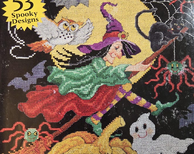 Just Cross Stitch Halloween 2017 Magazine. Used Condition. Free Shipping.