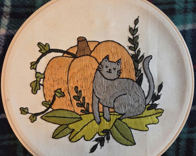 Gray Cat with Pumpkin Handmade Embroidered Picture in 8inch Hoop with Felt Backing. Free Shipping. Some glue markings on back.