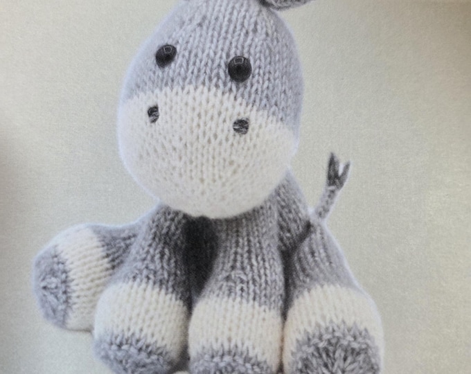 Lente Donkey Knitting Kit. New Condition. FREE SHIPPING.