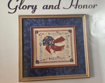 Mill Hill Holiday Glory and Honor Cross Stitch Pattern. FREE SHIPPING. Used Condition.