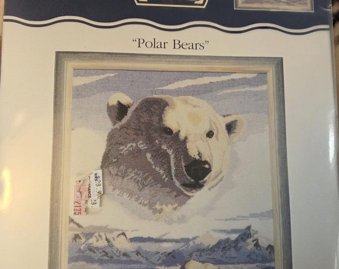 DMC Polar Bears Cross Stitch Kit. FREE SHIPPING. Preowned New Condition.