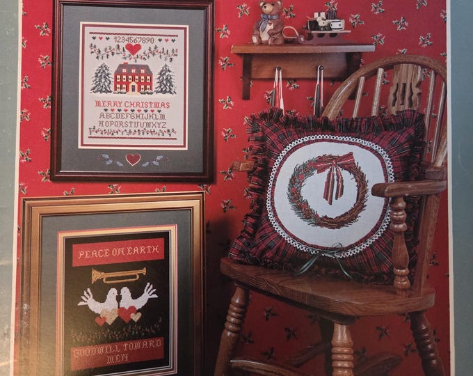 An Old Fashioned Christmas Cross Stitch Pattern. FREE SHIPPING. Used Condition