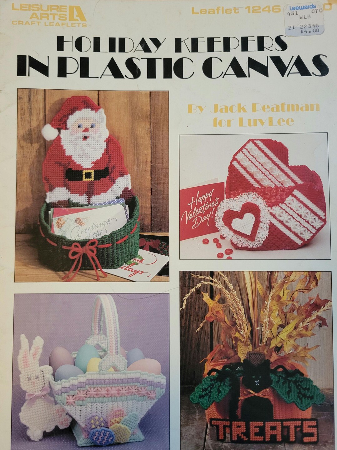 Leisure Arts Holiday Keepers in Plastic Canvas Used Condition. Free ...
