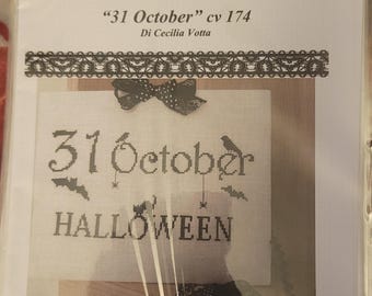 Serenita di campagna 31 October Cross Stitch Pattern. Free Shipping. Good Condition.