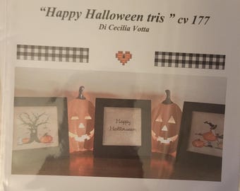Serenita di campagna Happy Halloween  Tris Cross Stitch Pattern. Free Shipping. Good Condition.