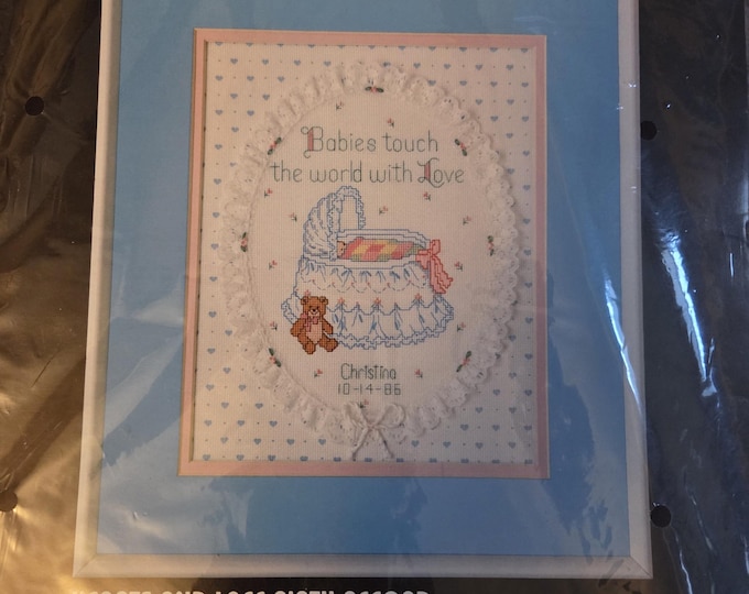 Dimensions Hearts and Lace Birth Record Counted Cross Stitch Kit. FREE SHIPPING. Good Condition.