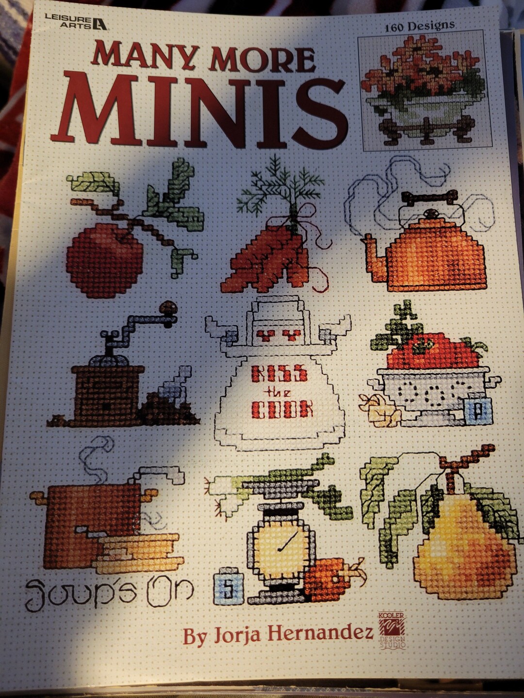 Leisure Arts "Unity Birdhouses" Counted Cross Stitch Pattern Book