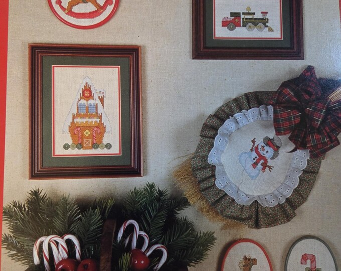 Cross N Patch Homespun Christmas Cross Stitch Pattern. FREE SHIPPING. Used Condition