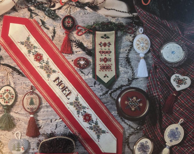 Mill Hill Holiday Treasured Jewels Cross Stitch Pattern. FREE SHIPPING. Used Condition.