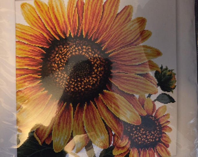 Needleart World Sunflower No Count Cross Stitch Kit With Color Printed Background. FREE SHIPPING. Good Condition.