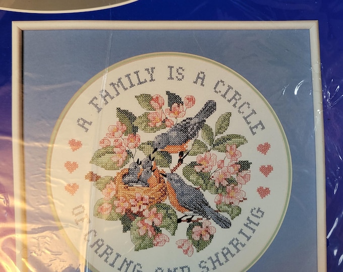 J & P Coats Family is a Circle Stamped Cross Stitch Kit. FREE SHIPPING. Good Condition.