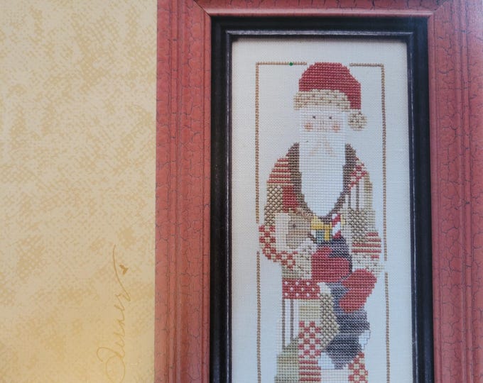 Heart In Hand Santa 2003 Cross Stitch Pattern. FREE SHIPPING. Used Condition