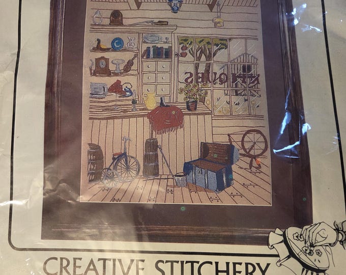 Vogart Crafts Creative Stitchery Antique Shop Crewel Kit. FREE SHIPPING. Older Condition.