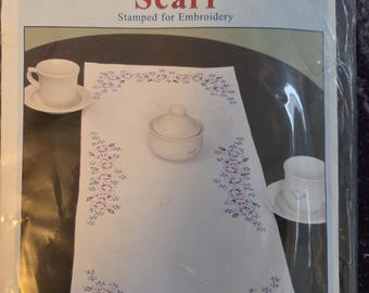 Table Runner/Scarf Stamped Embroidery Lavender Flowers. FREE SHIPPING. Good Condition