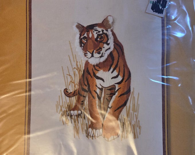 Sunset Stitchery Bengal Embroidery/Crewel Kit. FREE SHIPPING. Older Condition.