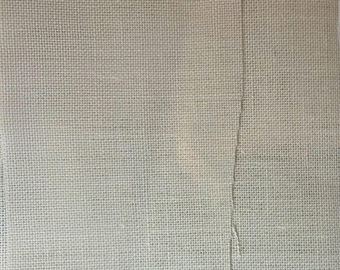 32ct 13.5"x16.5" Ivory Linen.Preowned and Repackaged. FREE SHIPPING.