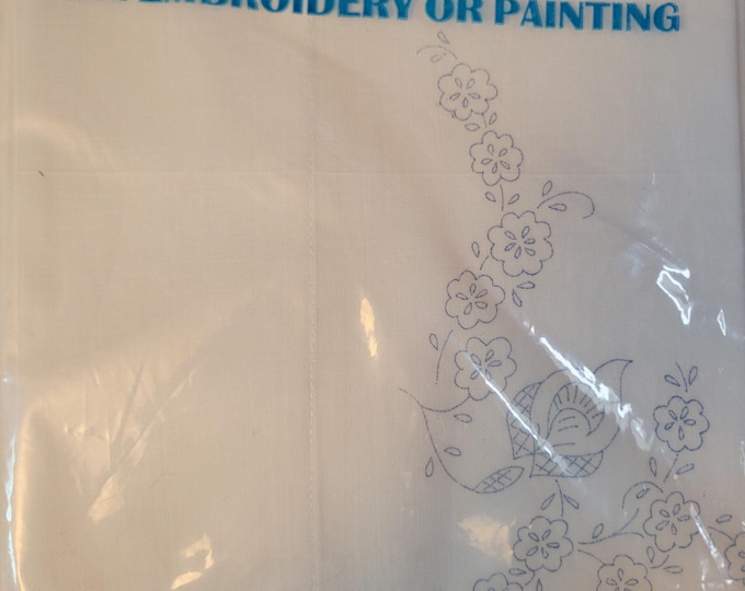 Embroidery Pair of Pillowcases Flowers. FREE SHIPPING. Older Condition.