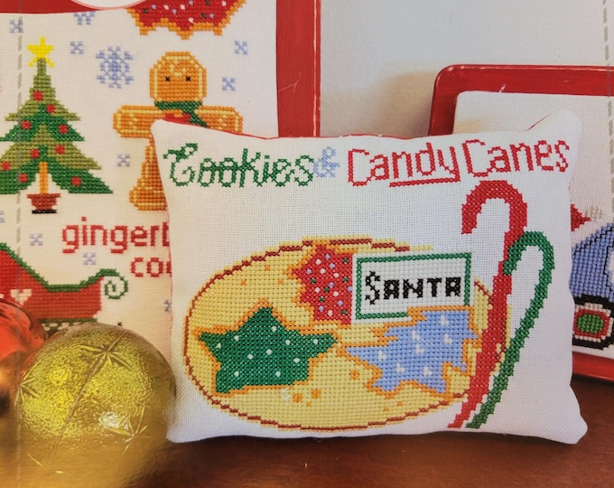 Anabellas Cookies & Candy Canes Cross Stitch Pattern. Free Shipping. Good Condition.