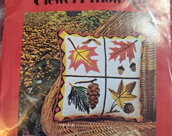 Sew Simple Fall Foliage Crewel Pillow Kit. FREE SHIPPING. Older Condition. Repackaged in a Polybag.