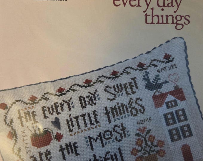 Heart In Hand Every Day Things Cross Stitch Pattern. FREE SHIPPING. Good Condition