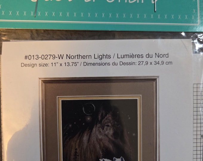 Janlynn's Just A Chart Northern Lights Wolves Cross Stitch Pattern. FREE SHIPPING. Good Condition.