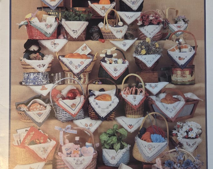 Graph It Arts Bordering on Basketliners Cross Stitch Pattern. Free SHIPPING. Used Condition.