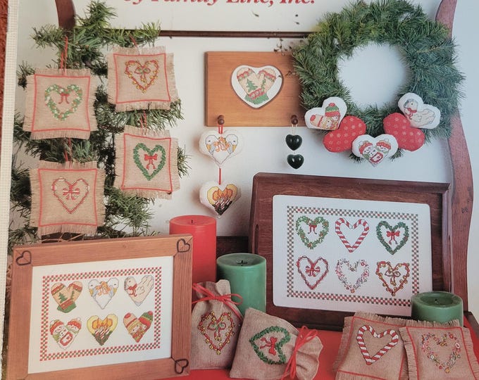Leisure Arts Heart of Christmas Cross Stitch Pattern. FREE SHIPPING. Used Condition