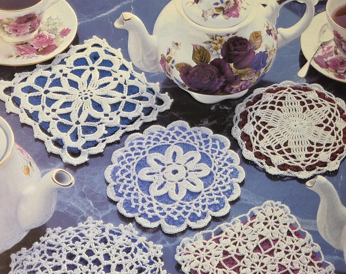 Annies Attic Crochet Quick and Easy Doily Potholders. FREE SHIPPING. Preowned Used Condition.