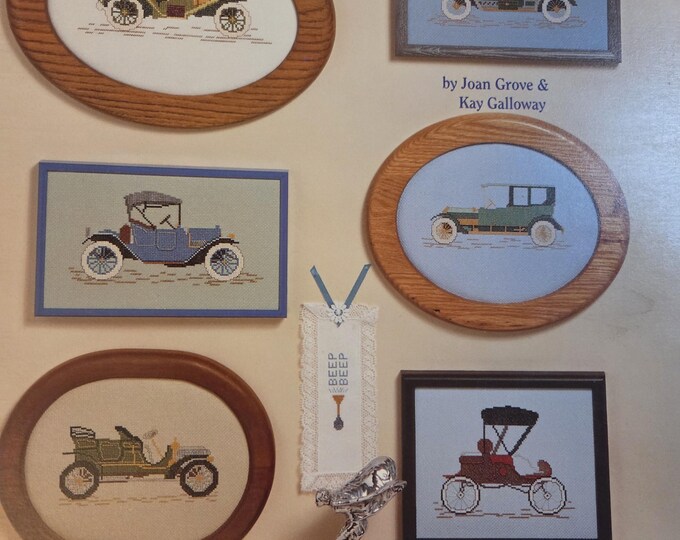Jeanette Crews Antique Cars Cross Stitch Pattern. FREE SHIPPING. Used Condition.