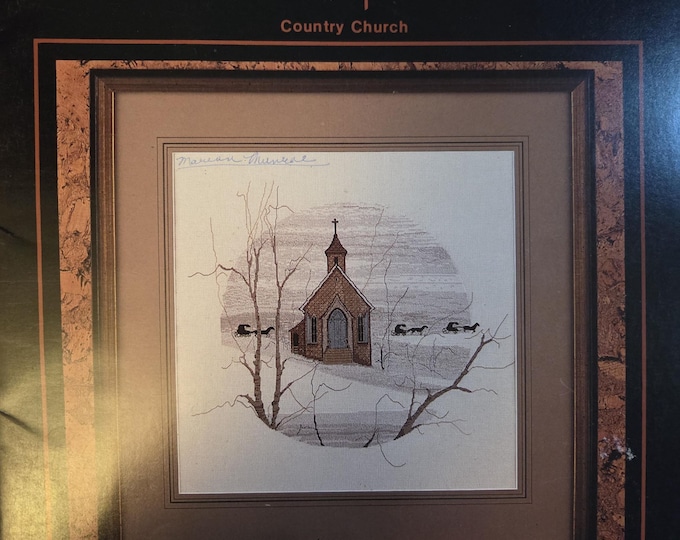 P Buckley Moss Country Church Cross Stitch Pattern. FREE Shipping. Used Condition.